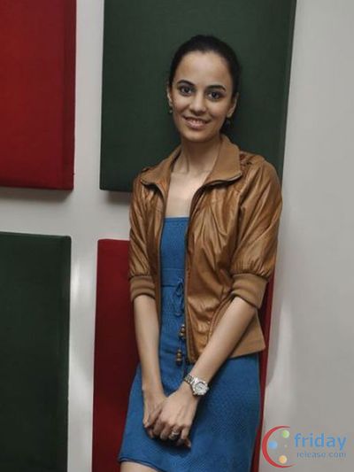 Kriti Malhotra Photo