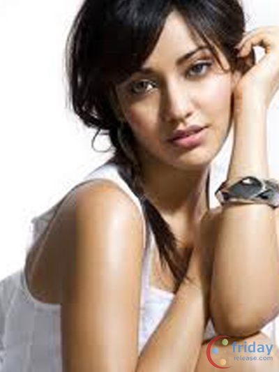 Neha Sharma Photo