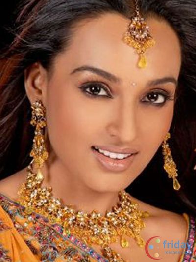 Reshmi Ghosh Photo