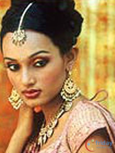 Reshmi Ghosh Photo