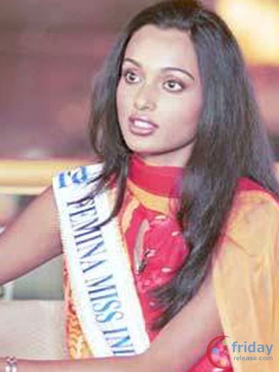 Reshmi Ghosh Photo