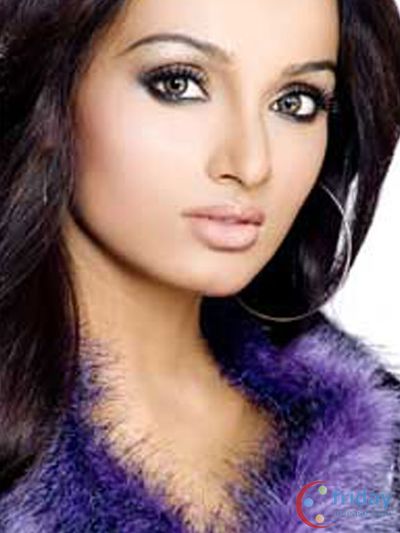 Reshmi Ghosh Photo