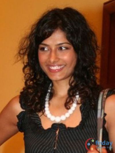 Reshmi Ghosh Photo