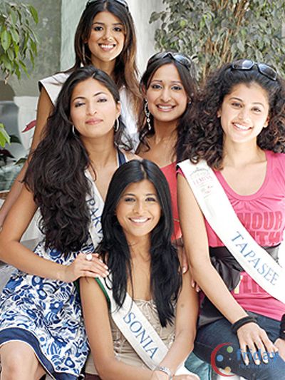 Shruti Sharma Photo