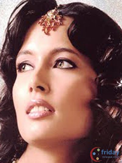 Shruti Sharma Photo