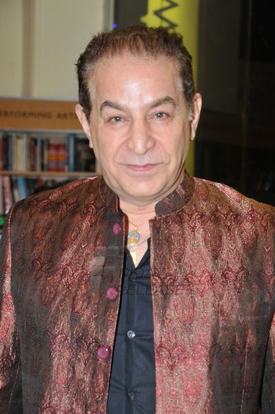 Dalip Tahil Photo