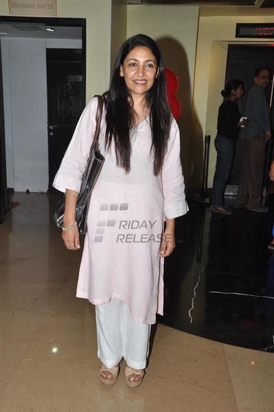 Deepti Naval Photo