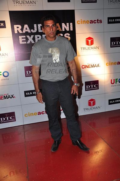 Mukesh Rishi Photo