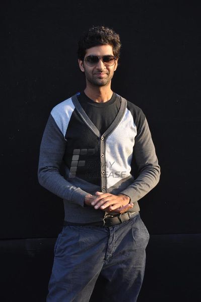 Purab Kohli Photo