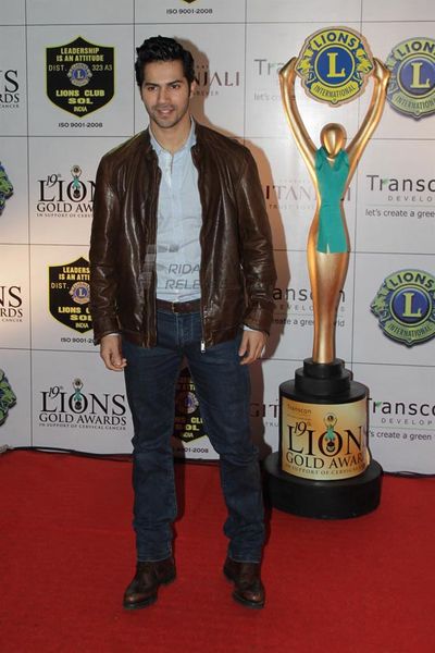 Varun Dhawan Photo