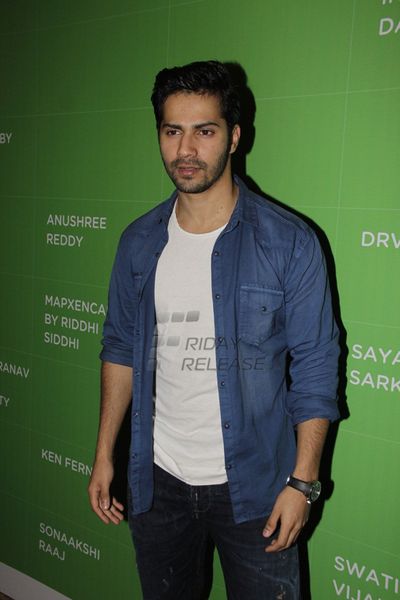 Varun Dhawan Photo