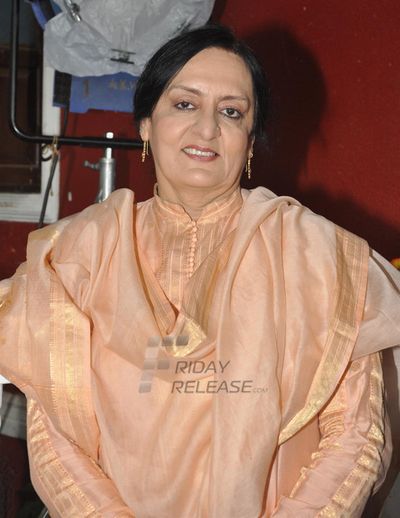 Dolly Ahluwalia Photo