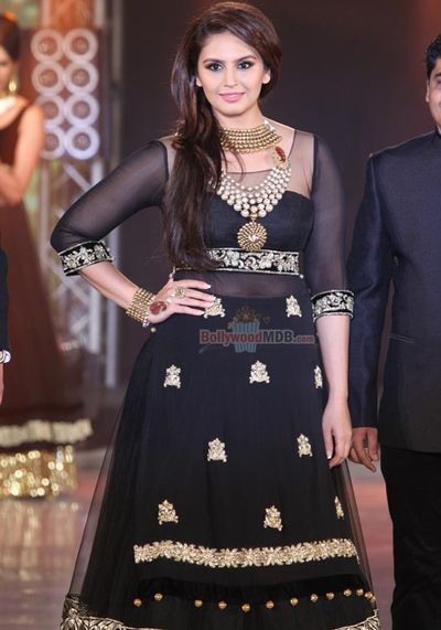 Huma Qureshi Photo