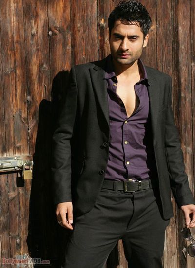 Jackky Bhagnani Photo