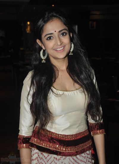 Monali Thakur Photo