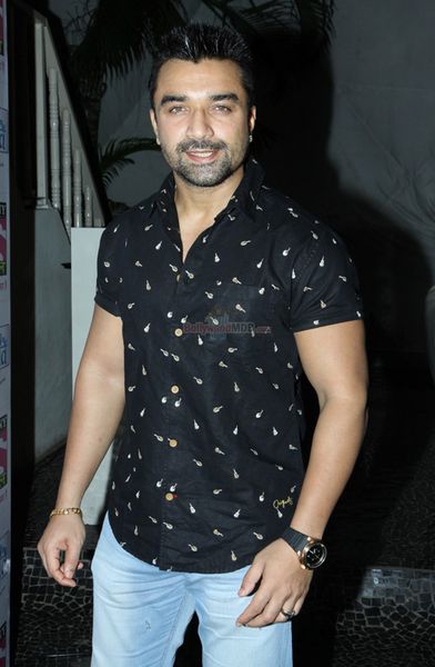 Ajaz Khan Photo