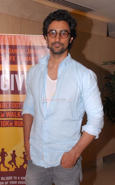 Kunal Kapoor Photo