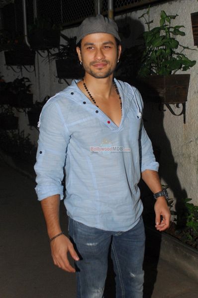 Kunal Khemu Photo