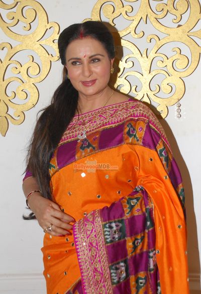 Poonam Dhillon Photo