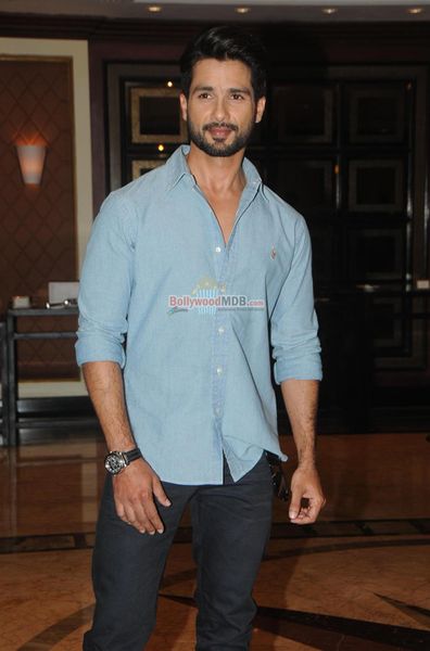 Shahid Kapoor Photo