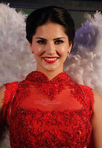 Sunny Leone Photo