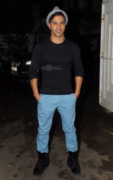 Varun Dhawan Photo