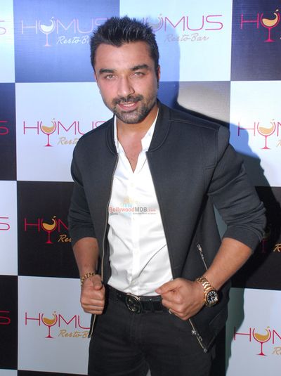 Ajaz Khan Photo