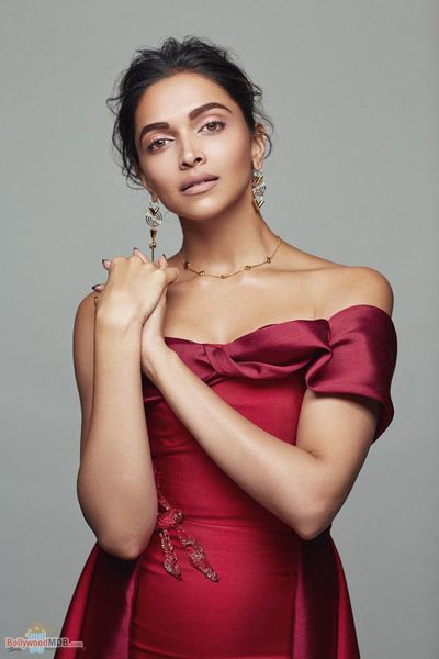 Deepika Padukone Photo