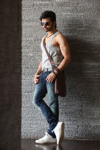 Himesh Reshammiya Photo