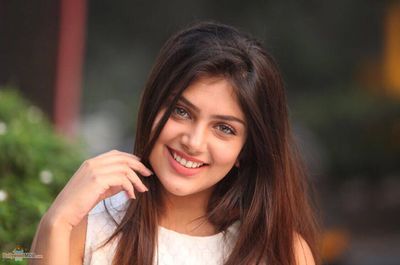 Ishita Chauhan Photo