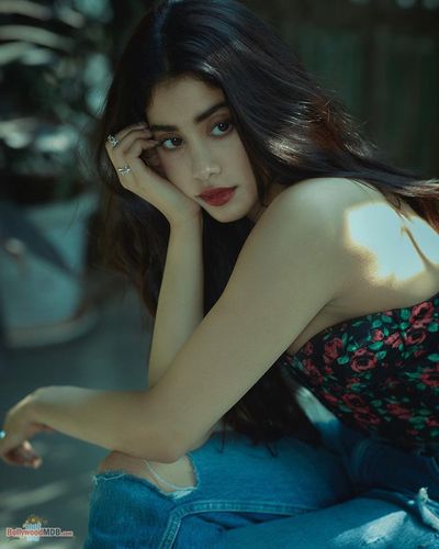 Janhvi Kapoor Photo