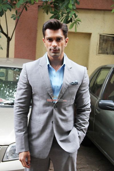 Karan Singh Grover Photo