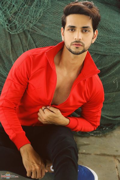 Shakti Arora Photo