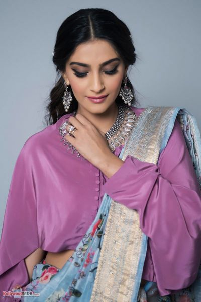 Sonam Kapoor Photo