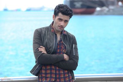 Utkarsh Sharma Photo