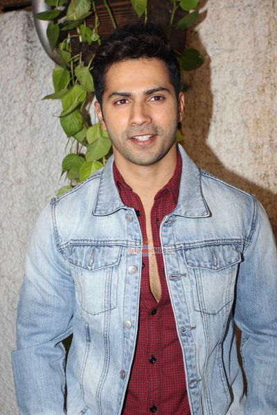 Varun Dhawan Photo