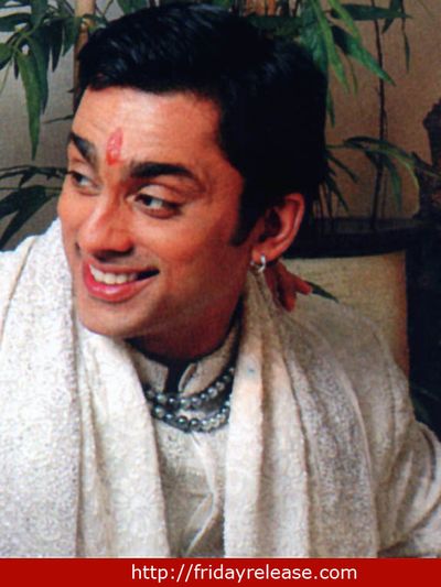 Anuj Saxena Photo