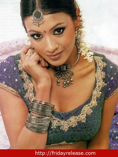 Barkha Bisht Photo