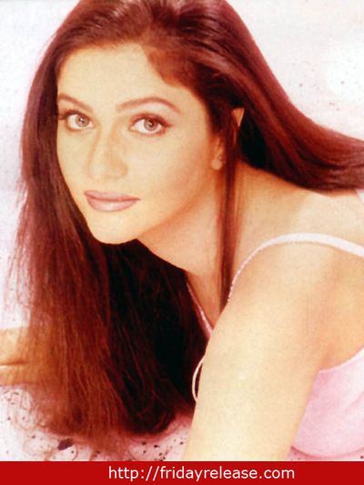 Gracy Singh Photo
