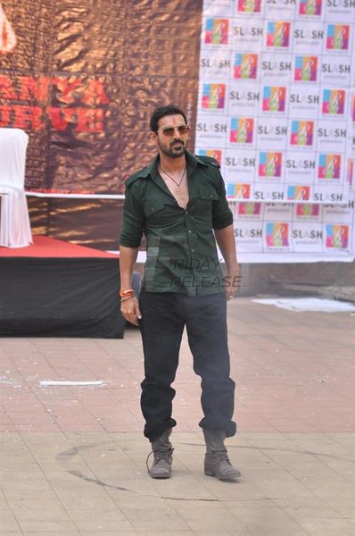 John Abraham Photo