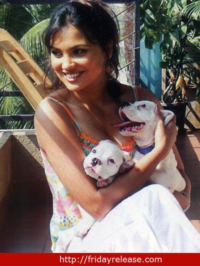 Lara Dutta Photo