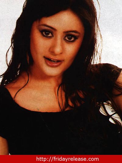 Mona Wasu Photo