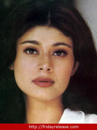 Pooja Batra Photo