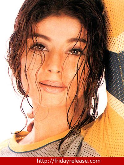 Pooja Batra Photo