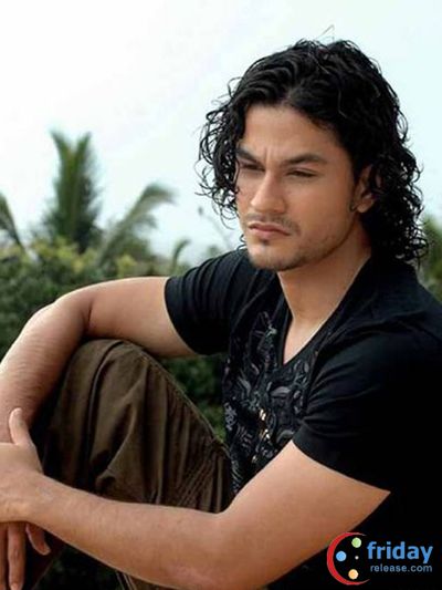 Kunal Khemu Photo