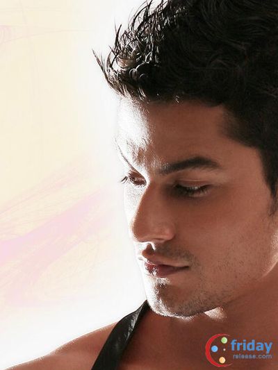 Kunal Khemu Photo