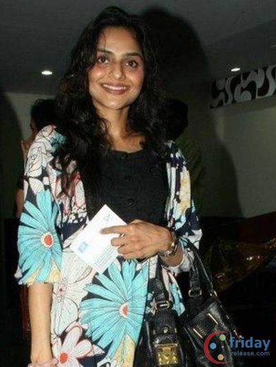 Madhoo Photo