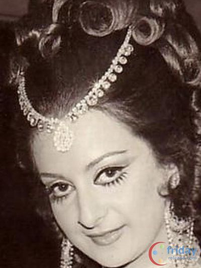 Saira Banu Photo