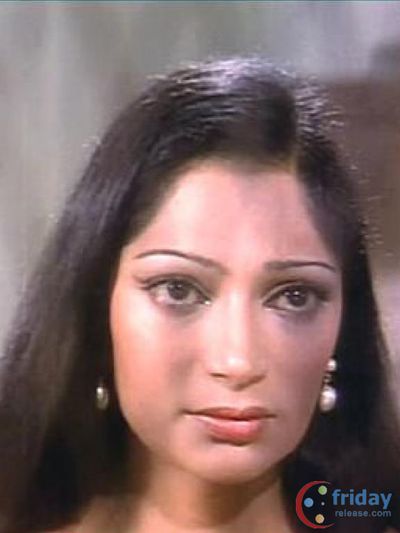 Simi Garewal Photo