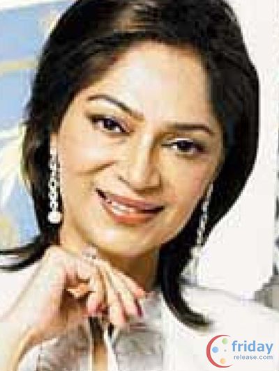 Simi Garewal Photo